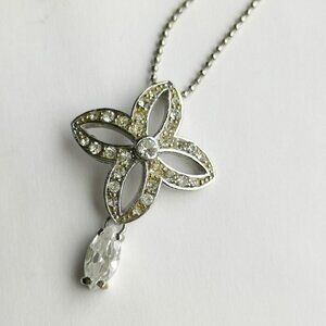 Vintage 70s Christmas Silver Tone Pendant Necklace